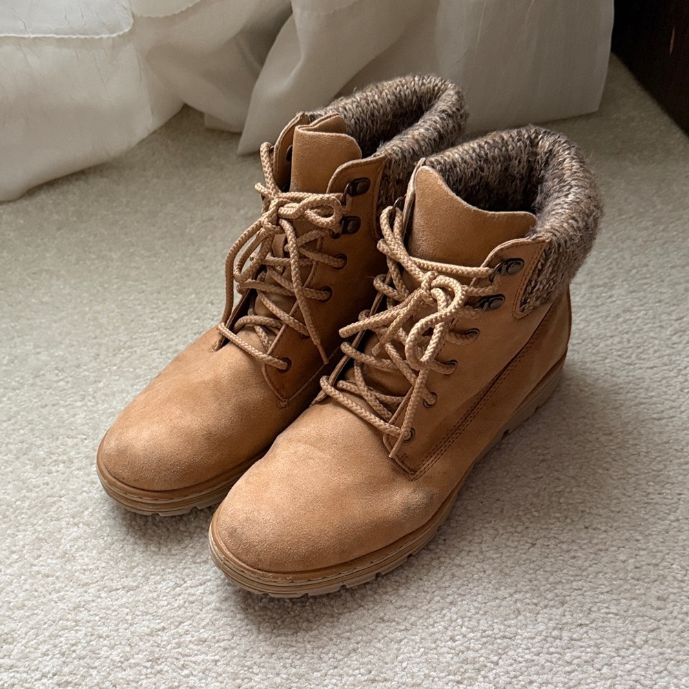 Cliffs by WHITE MOUNTAIN Tan Lace-Up Knit Collar Boots